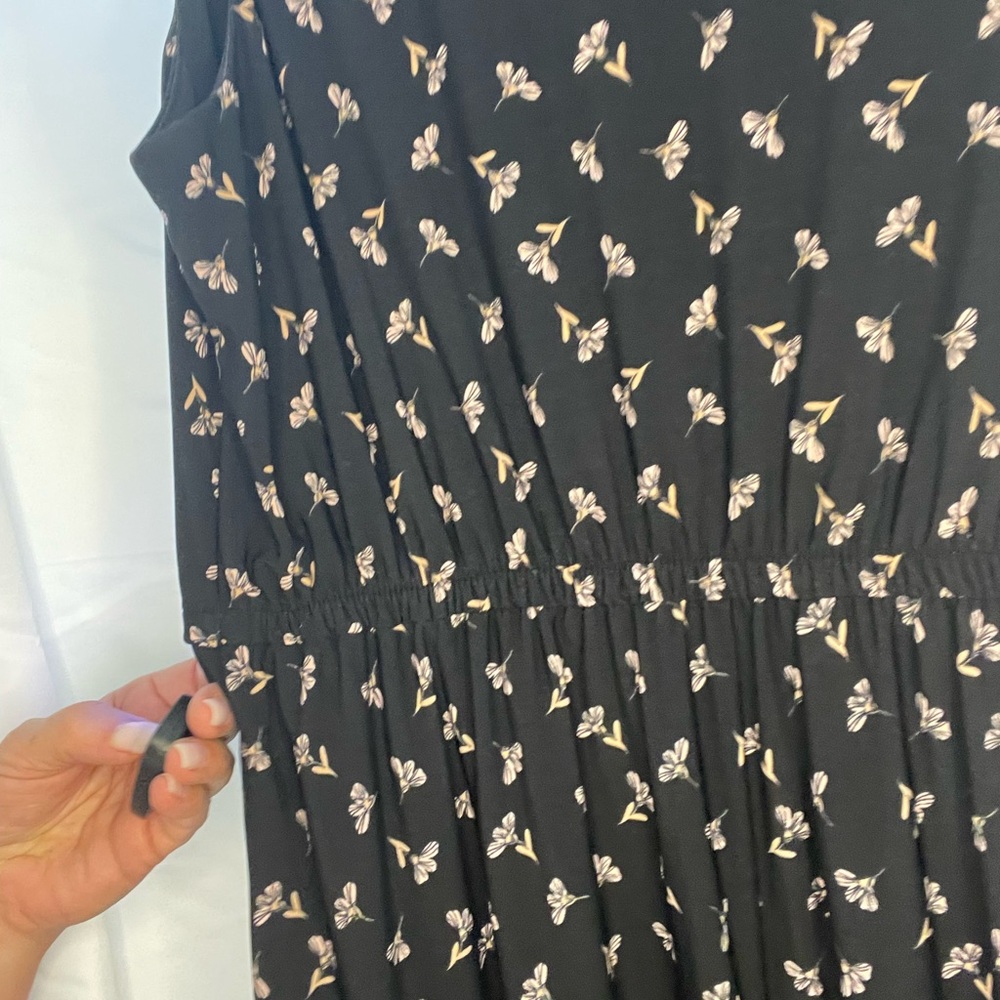 Anne Klein Black with pink Floral Print Sleeveless Midi Dress size 6 pockets - Picture 9 of 16